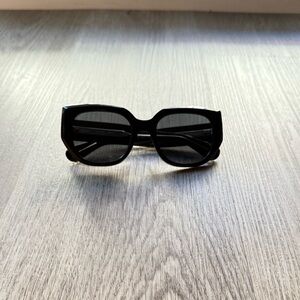 quay australia busy busy black oversized geometric square sunglasses eyewear NEW